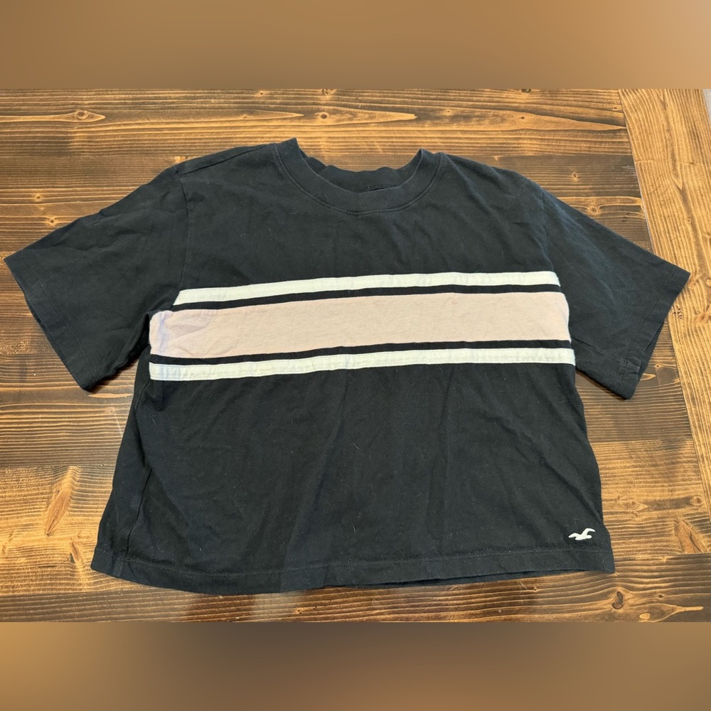 Hollister Cropped Boyfriend Tee Black with Pink & White Stripe Size M